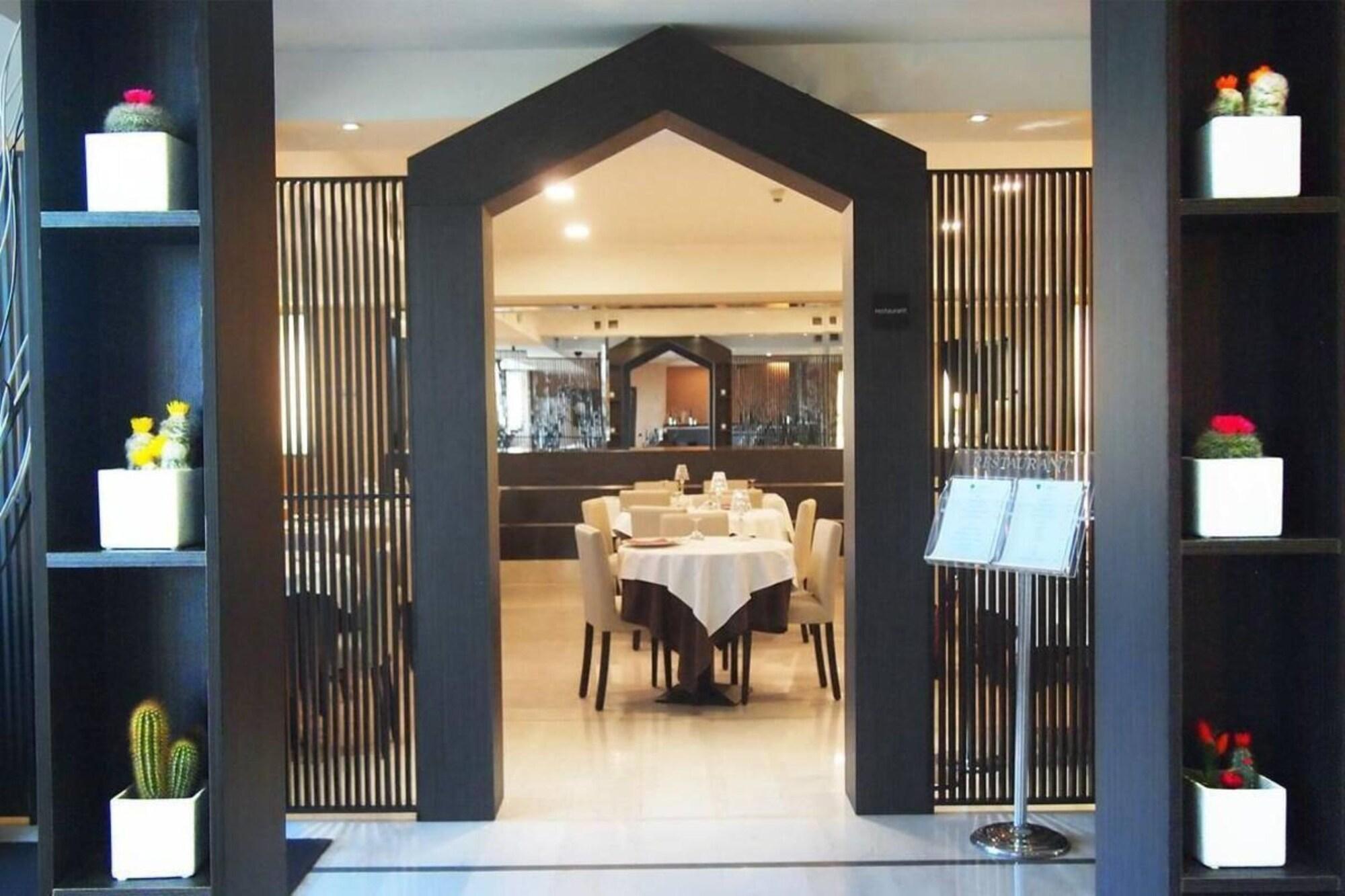 Golf Hotel Лайнате Екстериор снимка
