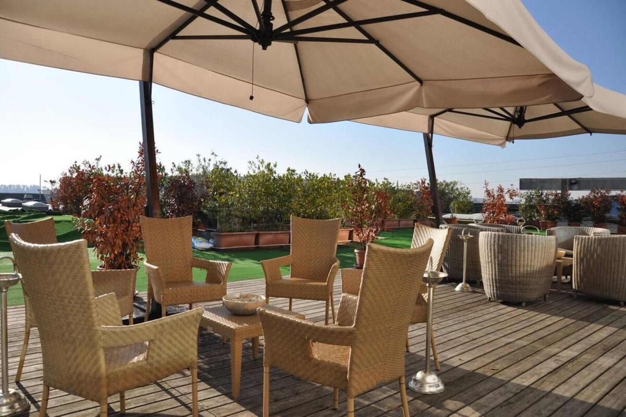 Golf Hotel Лайнате Екстериор снимка